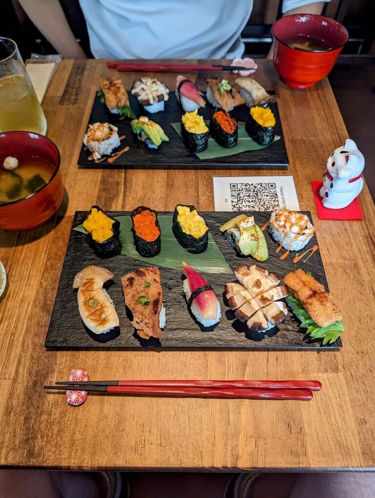 hcmp409917 2828665 768x1020