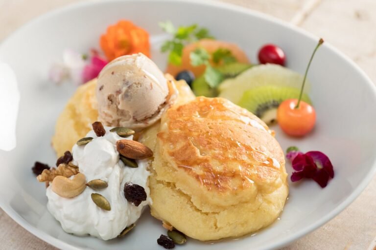 heavenly vegan pankakes 768x512