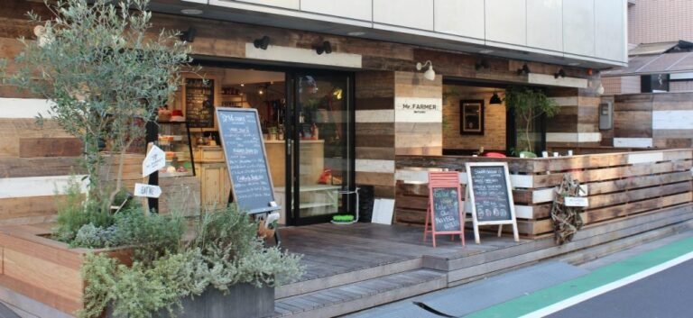 imgacb6nE 1024x470 1 768x353